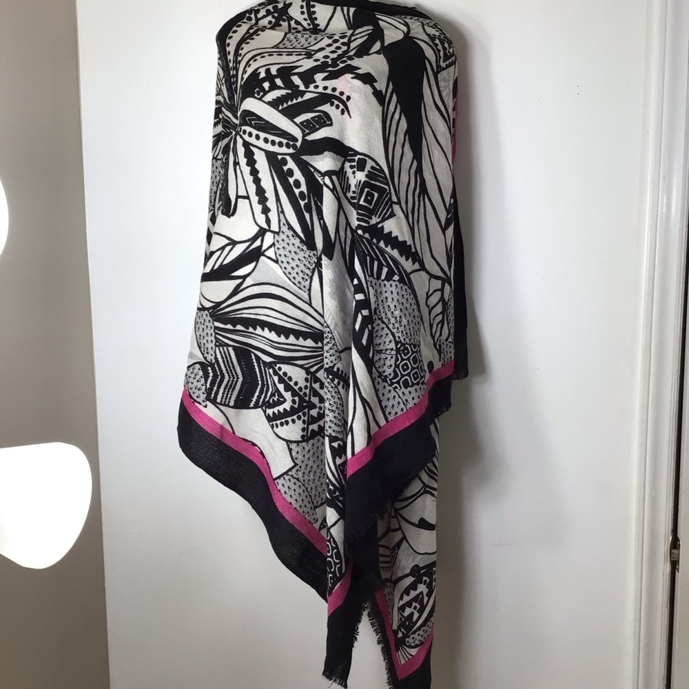 Shiraleah Chicago scarf pink blue women